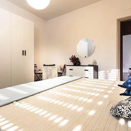 Trelocali Apartment *